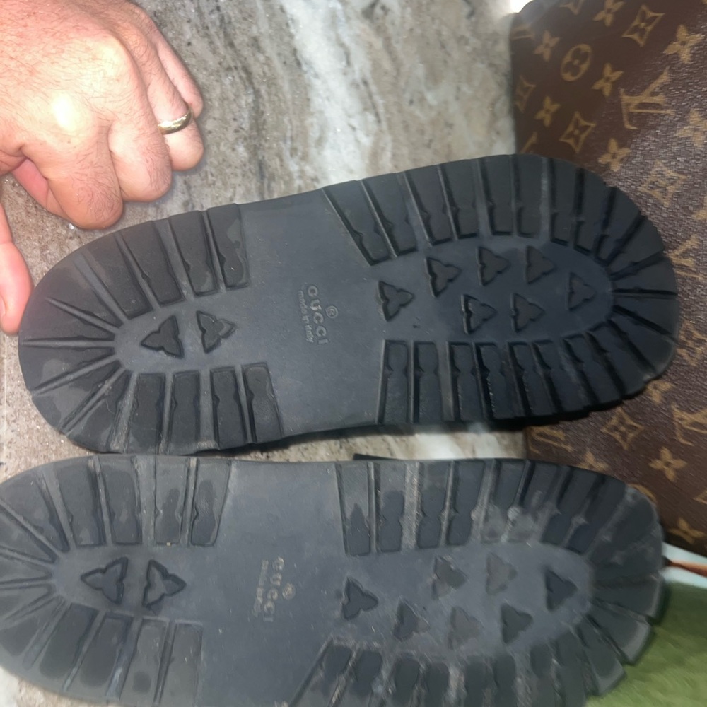 Gucci Men’s Slides - Picture 6 of 10